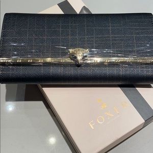 FOXER WALLET - BRAND NEW ✨